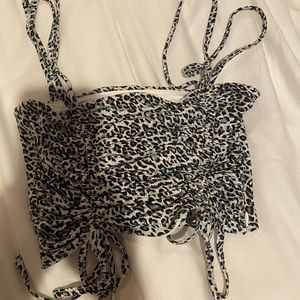 Superdown leopard crop tank top